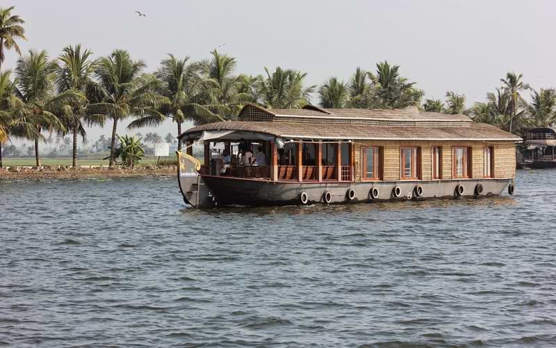 केरल की ये खास जगहें (Special Places of Kerala), जो कराएगी आपको यहां की परम्पराओं से परिचित 3 अल्लेप्पी